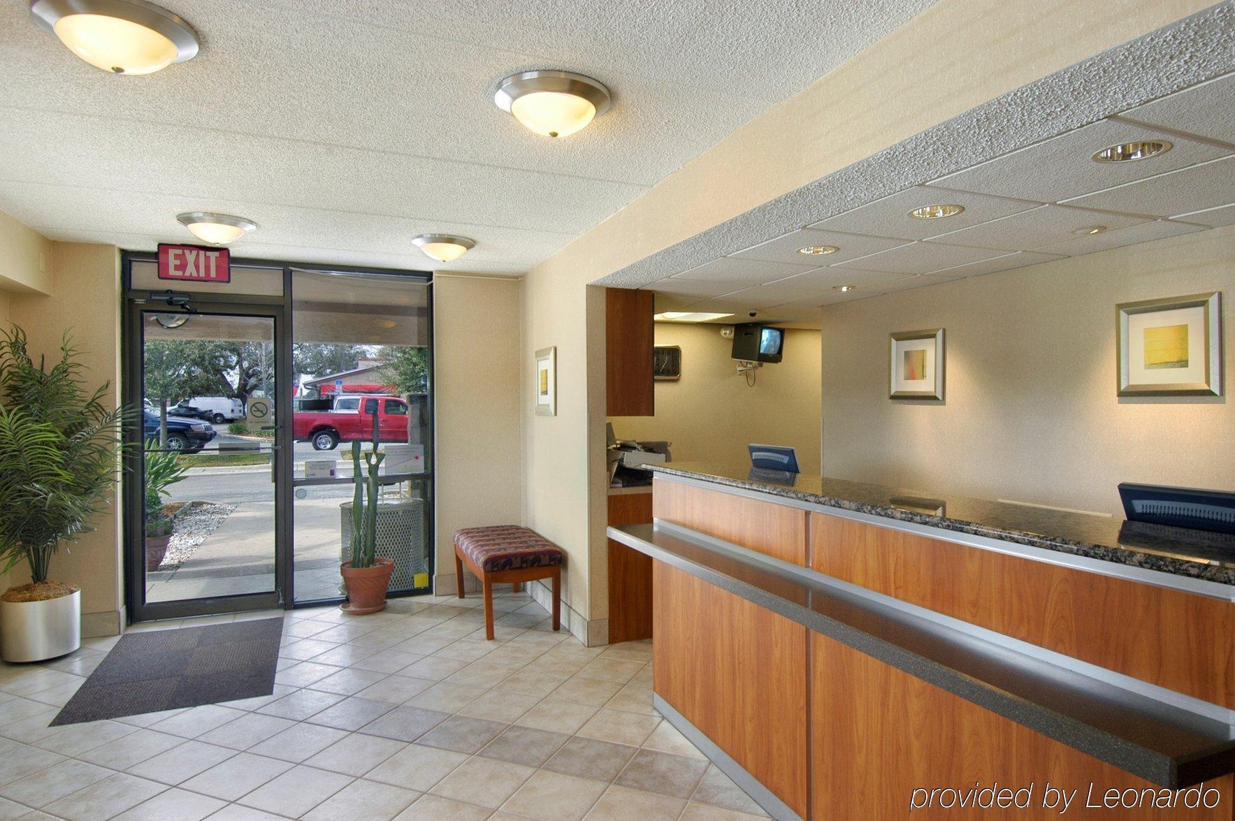 Red Roof Inn Tampa Fairgrounds - Casino Mango Extérieur photo