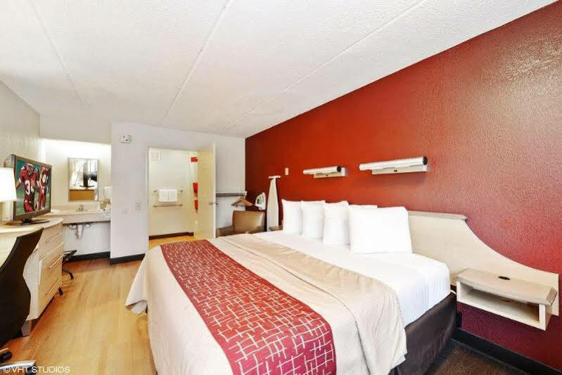 Red Roof Inn Tampa Fairgrounds - Casino Mango Extérieur photo
